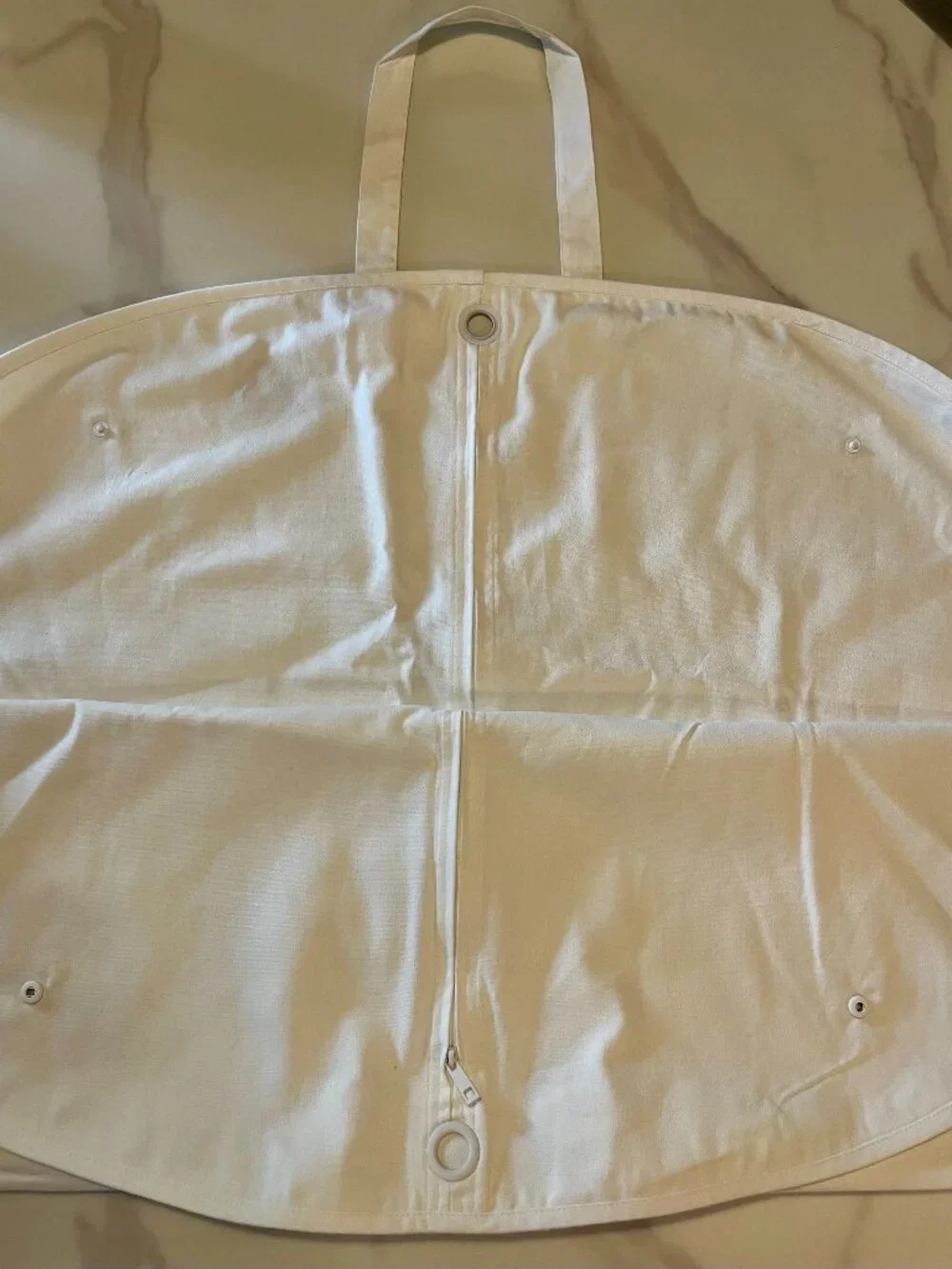 Gucci White Garment Bag
